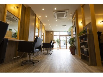 Agu hair romie 西那須野店【アグ ヘアー ロミー】