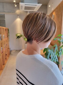 イーチ(EACH)の写真/シンプルなのにどこかお洒落な大人のショートヘアが人気☆似合わせを重視したカットで美シルエットに♪