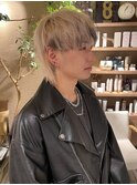マッシュウルフ×ホワイトベージュとエンドカラー！