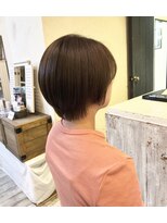 インス(ensue)&nbsp;大人美人ショートイメチェンオリーブグレージュヘルシースタイル