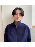 韓国メンズ　センターパート　ニュアンスパーマ