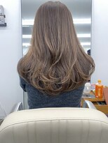 ポール(pole)&nbsp;ぽてっとしたカットLINEに、ふんわりしたレイヤー