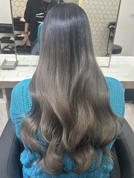 ヴィオットバイサロン(Viot by Salon) *くびレイヤーエモージュ愛されショートボブ艶髪