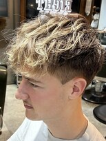メンズサロン EIGHT MEN 北千住店【エイト】 ショートスペインカール