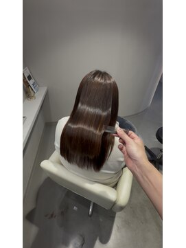 リレイス 四日市(RELACE) 四日市　レイヤーカット　髪質改善　縮毛矯正　メンズカット