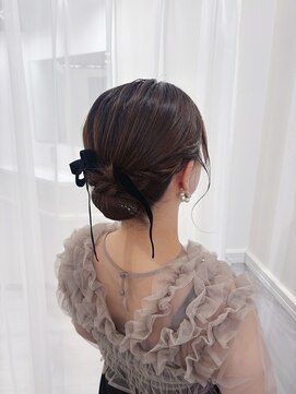 ナコプラス(naco+) シニヨン