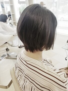 グランシュ 青葉台店(GranCieux) 前下がりレイヤーボブ☆