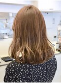 セミロング毛先パーマことりベージュ黒髪ウォーターフォール