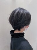 アッシュグレージュ