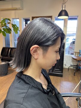 バーニーズ(BARNEYS) ダークシルバー