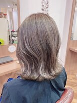 ルシードスタイルビーシャイン(LUCIDO STYLE B SHINE)&nbsp;豊橋ビーシャイン★ナチュラルハイライト×ライトミントベージュ