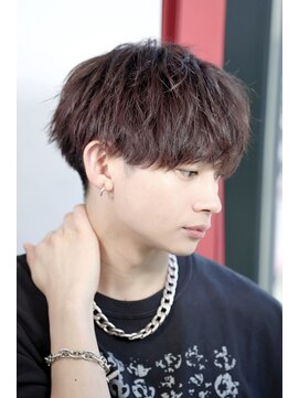 リップス 原宿(LIPPS) 横顔映えるツイスパマッシュ