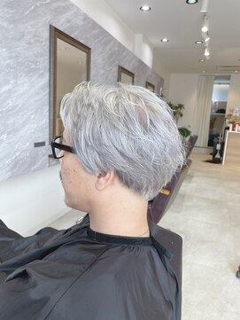 フサ(Fusa) ホワイトシルバー