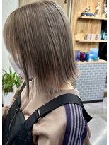 リノショアーズ 元町店(RINOSHORES)&nbsp;10代20代★大人かわいいダブルカラーブリーチミルクティーカラー