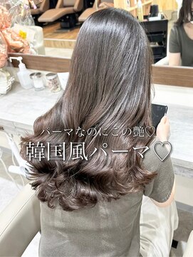 アミー 駒澤(Ammy komazawa) パーマかけてもこの艶感！コテ巻き風パーマ、韓国風パーマ