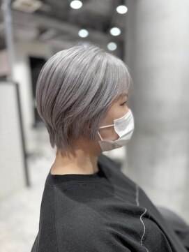 リーオオサカ(Lee Osaka) 【Lee大阪店】ブリーチ ショート レイヤー/新出