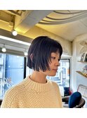 顔周りレイヤー×切りっぱなしボブ