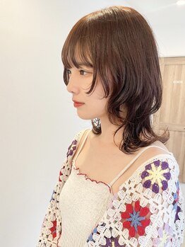 シイカ(sika.)の写真/《顔周りレイヤーカット》にこだわり！フェイスラインを美しく見せるカットであなたの「可愛い」を更新*