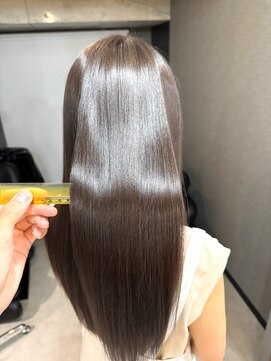 ザ デイ 本町(THE DAY) 大人のワンカラー/チョコレートベージュ/赤み消しカラー髪質改善