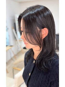 エメ(aimer) レイヤーカット/ブライツカラー/弘前市