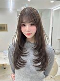 レイヤー　ストレート　くびれヘア