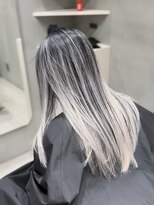 コスモス 町田(COSMOS)&nbsp;ホワイトシルバーバレイヤージュ