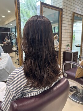 アメリ バイ アピッシュ(Amelie by apish) ミックスパーマゆるめパーマデジタルパーマセミロング