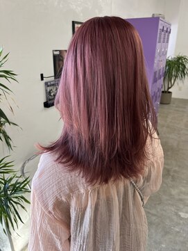 イロ バイ ミロク(ILO by miloc) pink color layer cut