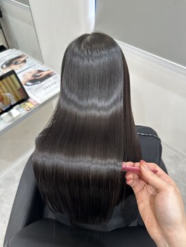 リラ(Rira) 髪質改善カラー