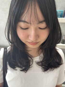 ＊ミディアムレイヤーカット顔周りレイヤーウルフハッシュカット