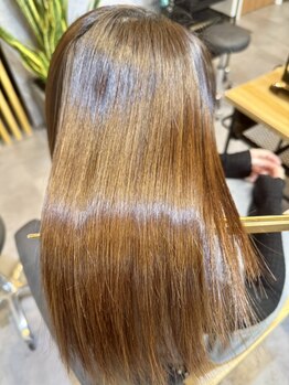 ファースト(1st.)の写真/広がりもクセも素直に整え、毎日が楽になる大人の美ストレート体験を叶えるサロン★