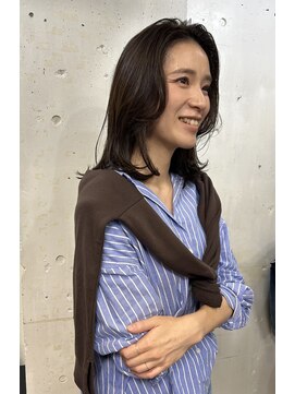 ベーセーベージェー(B.C.B.G.) 艶カラーカット