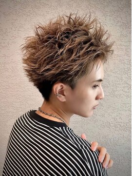 ロンド アンブル 四条烏丸(Lond ambre) ハイトーンスパイキーショート