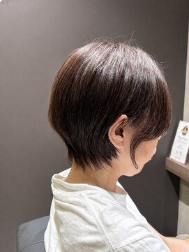 ミルシェ(MILSHE) 耳掛けショート/大人女性ヘア/脱白髪染め/岡町/曽根