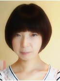 顔をつつみこむ、ノンパーマボブ