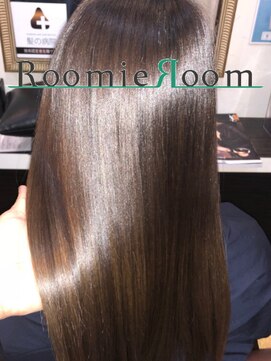 ルーミールーム(RoomieRoom) ツヤツヤさらさら髪髪質改善美シルエット美髪ケア