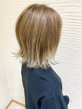 モリオ フロム ロンドン サッポロファクトリー店(morio FROM LONDON) 【morio】札幌ボブ　春ベージュグラデーション×外ハネボブ