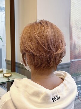 ビュートリアム 梅田(BEAUTRIUM) 耳かけショート/丸み/大人/波瑠/長澤まさみ//梅田/茶屋町