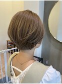 大人可愛いショートスタイルです