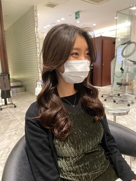 アミー 銀座(Ammy) #コテ巻き風パーマ #パーマロング#韓国風パーマ#デジタルパーマ