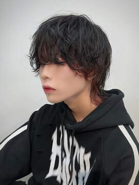 ヴェイン 渋谷(vain) インナーカラー ウルフスタイル