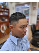 カミングよしむら(髪ingよしむら) フェードカット