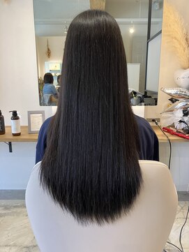 エム(emu) 髪質改善30代40代50代/似合わせ大人可愛い叶えます/ロング