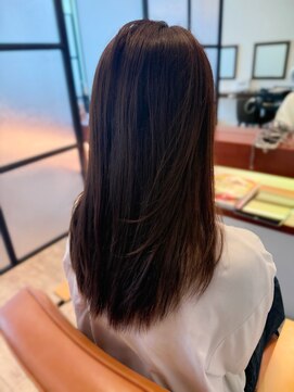 マーリャヘアー(mallia hair) やわらかい質感の艶カラー