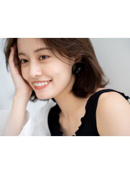 思わず触りたくなる髪に！話題のマイクロバブルと最高級トリートメントであなたの髪に無限の可能性を。