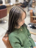 ノーム 横浜(NORM)&nbsp;ハイライトシルバーアッシュ