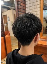 ヘアメイク フレンシア(hair make flencia)&nbsp;大人の色気を醸し出すメンズパーマ【269スタイル】
