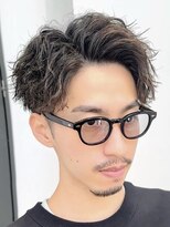 ビュートヨナカ(VIEW TOYONAKA)&nbsp;【３０代４０代５０代】メンズパーマ/短めツイスパ/アップバング