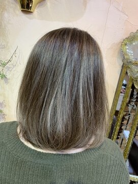 明るめ白髪染め 3ｄグレージュカラー L ヘア カラー サロン エメ Hair Color Salon Aimer のヘアカタログ ホットペッパービューティー