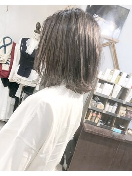 ヘアーアンドアトリエ マール(Hair&Atelier Marl) 【Marl】ハイライト入りラベンダーグレージュカラー♪